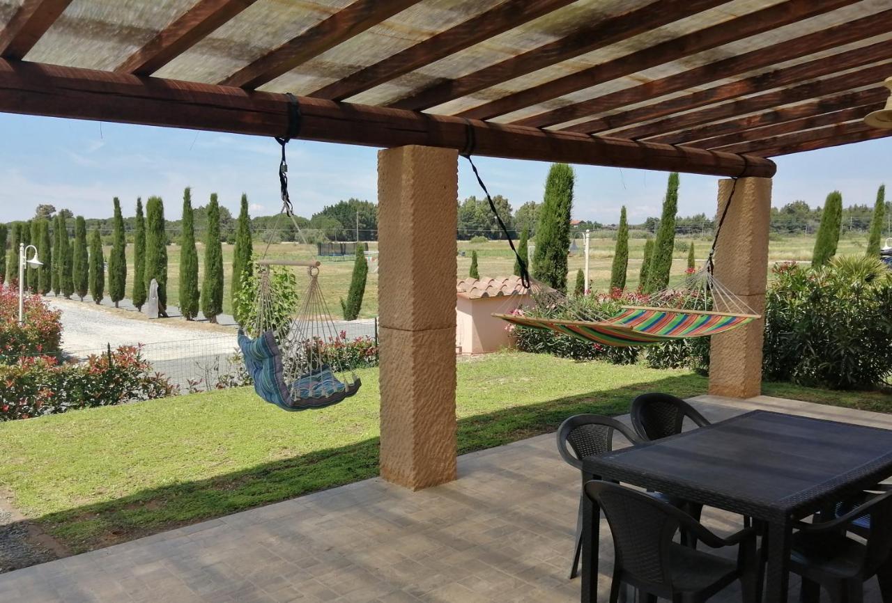 Fattoria Palazzeta - Pet & Family Friendly Aparthotel Cecina  Eksteriør bilde