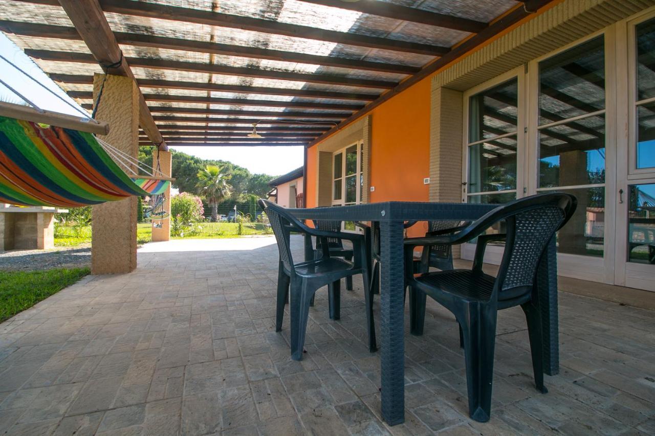 Fattoria Palazzeta - Pet & Family Friendly Aparthotel Cecina  Eksteriør bilde