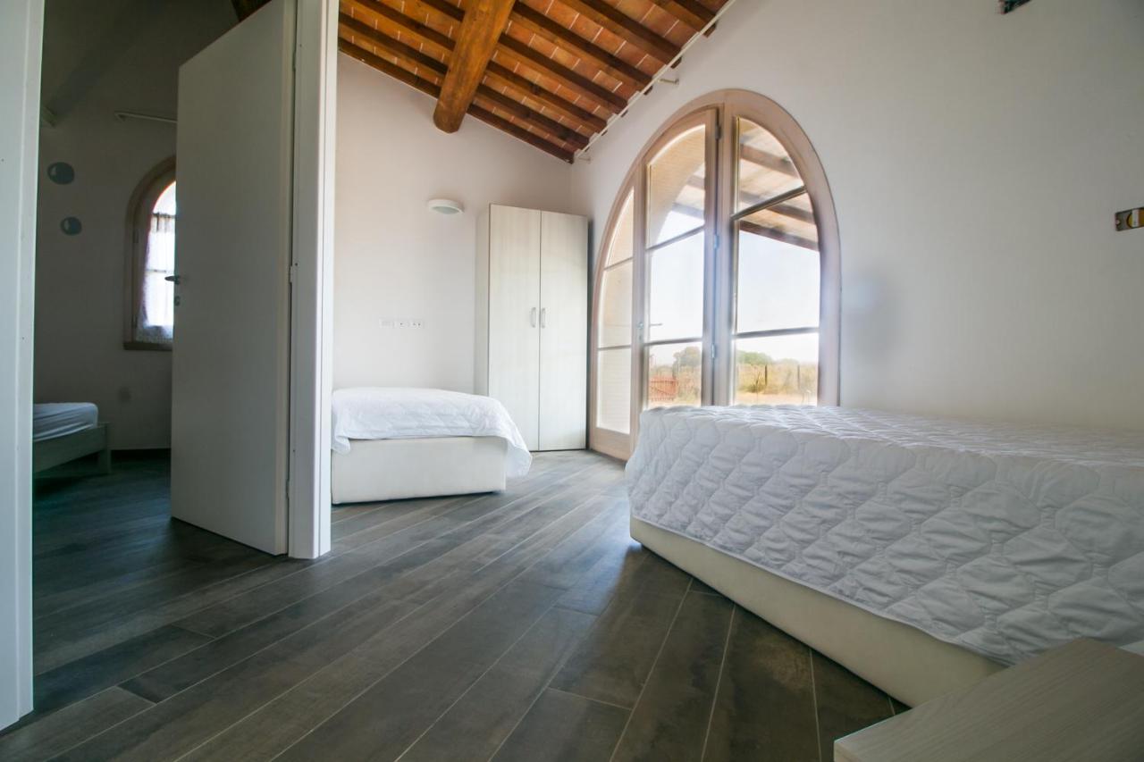 Fattoria Palazzeta - Pet & Family Friendly Aparthotel Cecina  Eksteriør bilde