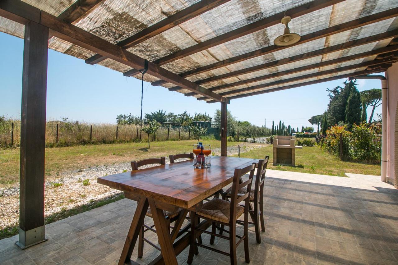 Fattoria Palazzeta - Pet & Family Friendly Aparthotel Cecina  Eksteriør bilde