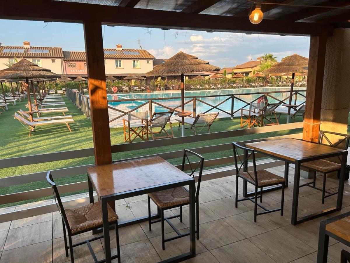 Fattoria Palazzeta - Pet & Family Friendly Aparthotel Cecina  Eksteriør bilde