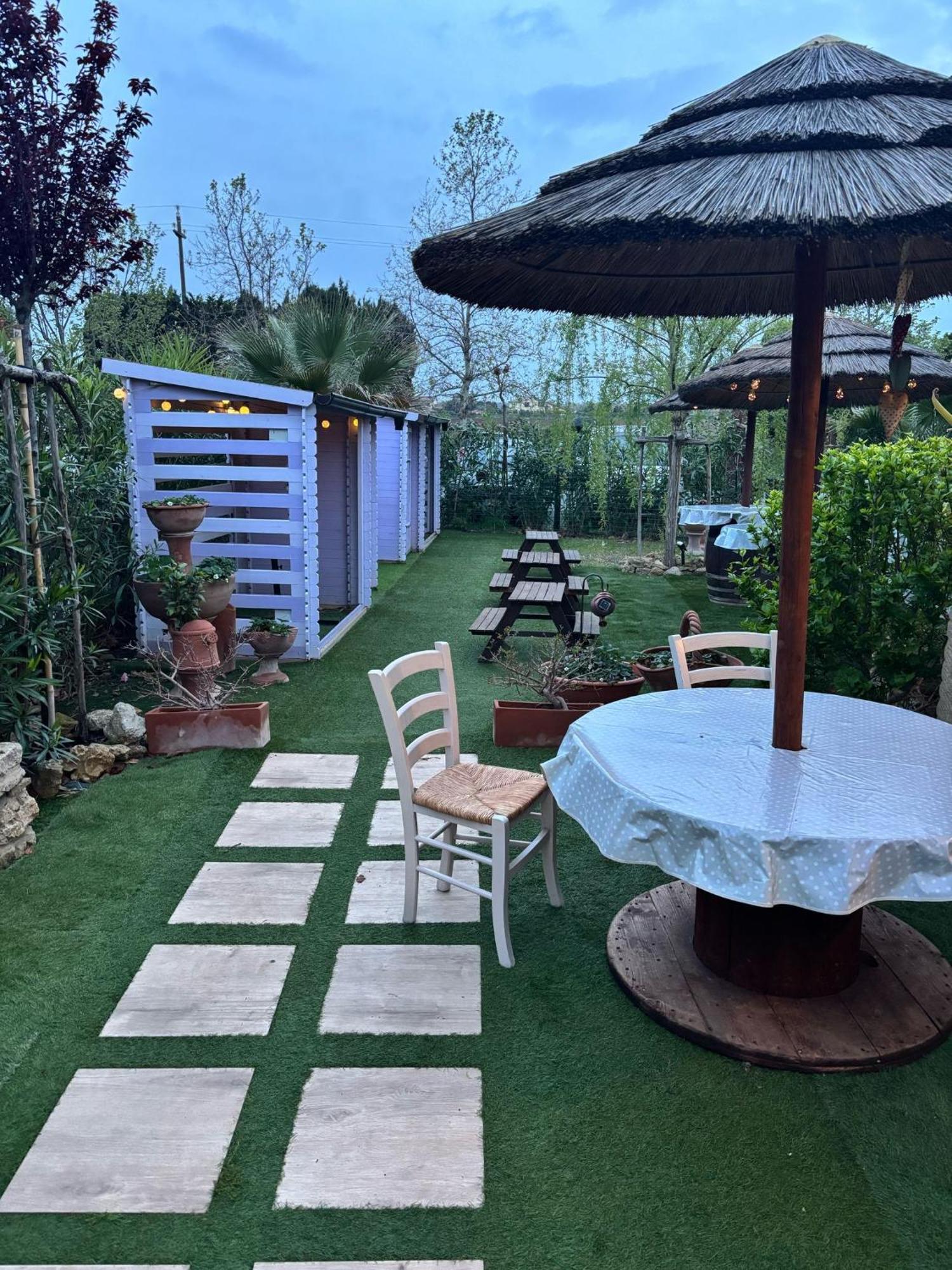 Fattoria Palazzeta - Pet & Family Friendly Aparthotel Cecina  Eksteriør bilde